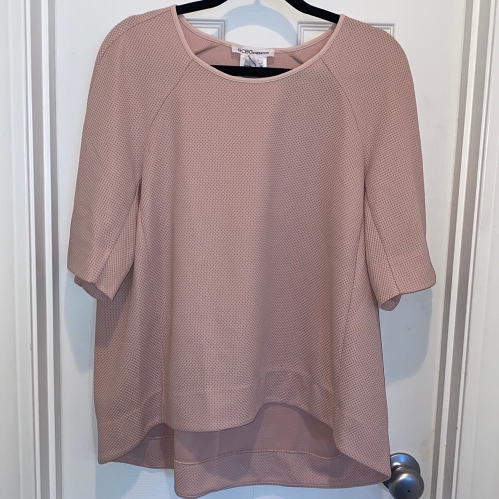 BCBGeneration like new, size large, dusty pink top